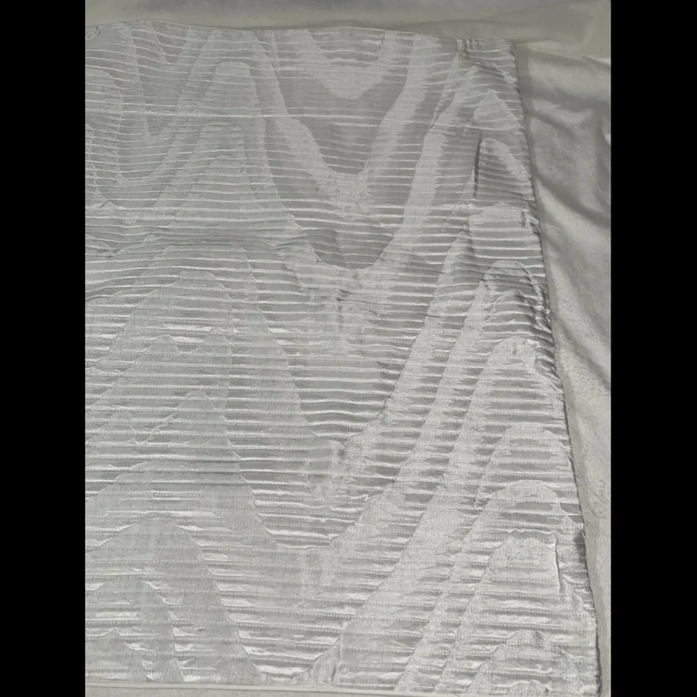 NIB Hotel Collection Moire Quilted (1) Euro European Sham Pillow Case‎